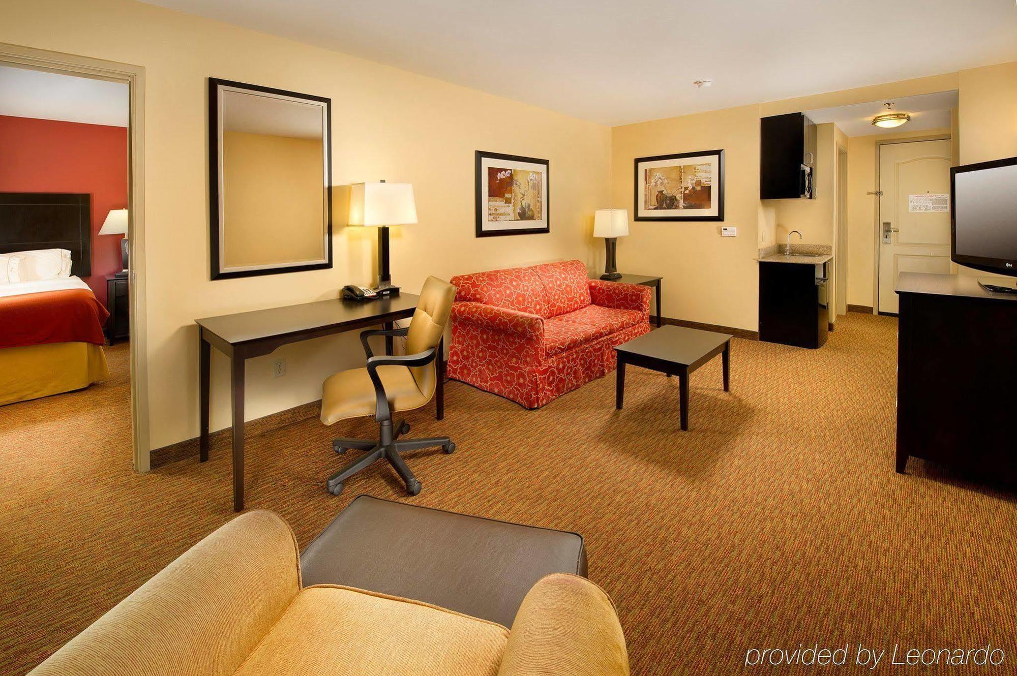Holiday Inn Express & Suites Schererville By Ihg Extérieur photo